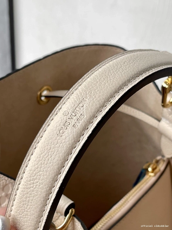 Official oldcobbler VUITTON LOUIS MM NÉONOÉ 0805